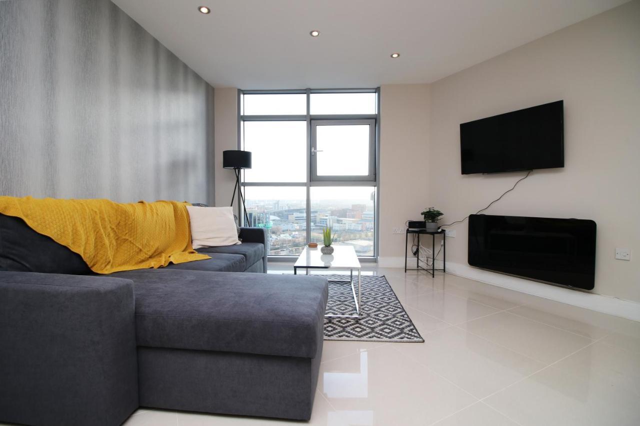 The Skyline - Luxury City Centre Flat With Designated Parking Κάρντιφ Εξωτερικό φωτογραφία