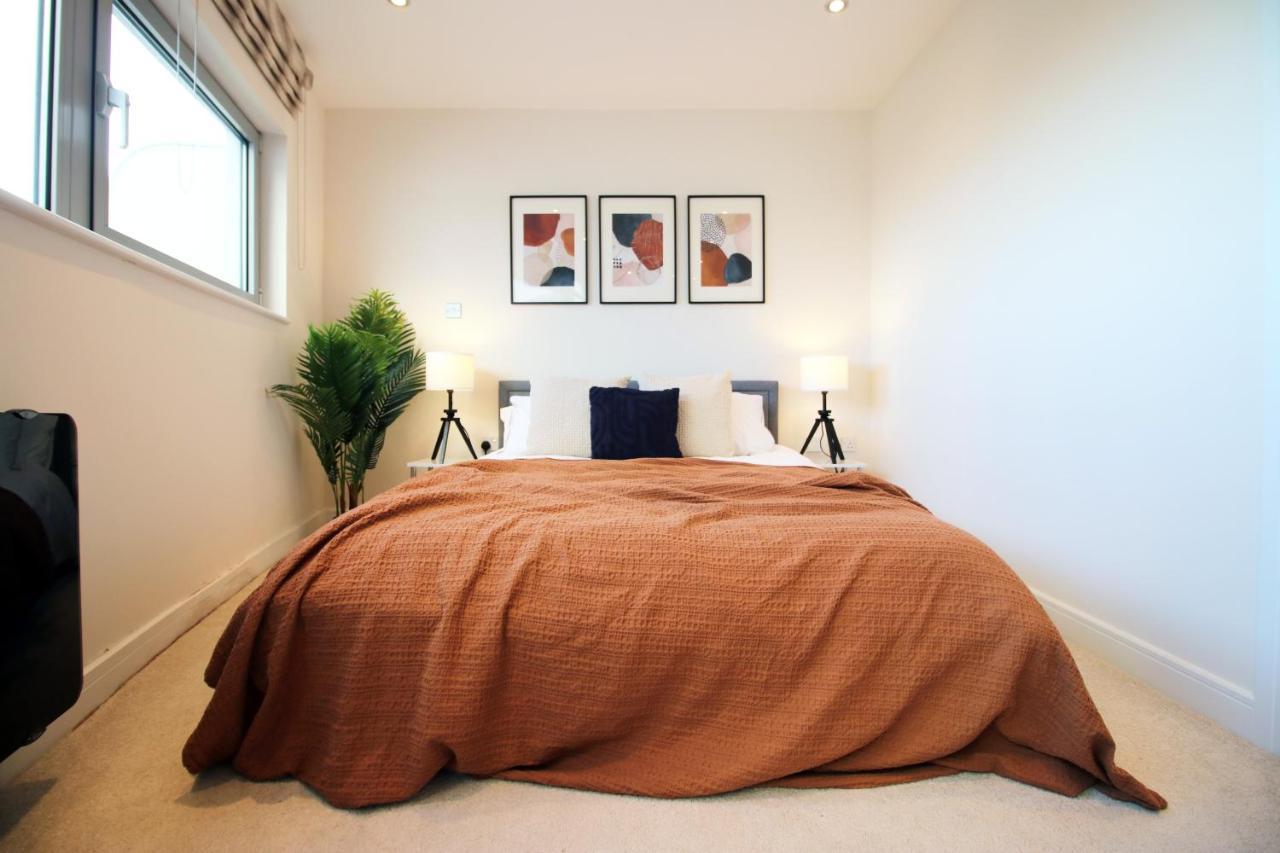 The Skyline - Luxury City Centre Flat With Designated Parking Κάρντιφ Εξωτερικό φωτογραφία