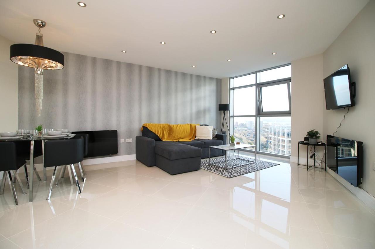 The Skyline - Luxury City Centre Flat With Designated Parking Κάρντιφ Εξωτερικό φωτογραφία