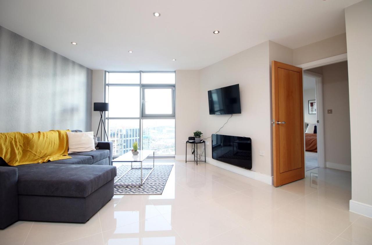 The Skyline - Luxury City Centre Flat With Designated Parking Κάρντιφ Εξωτερικό φωτογραφία