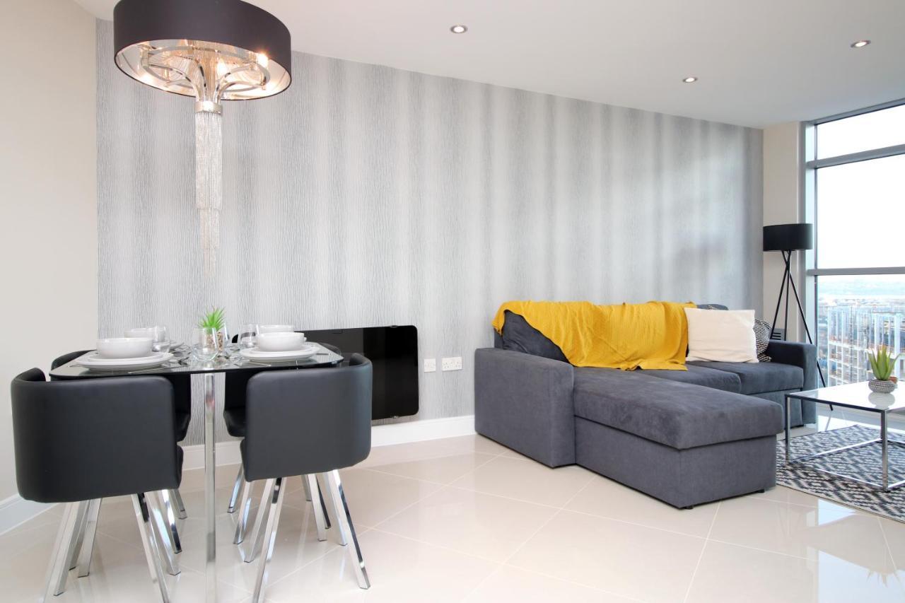 The Skyline - Luxury City Centre Flat With Designated Parking Κάρντιφ Εξωτερικό φωτογραφία