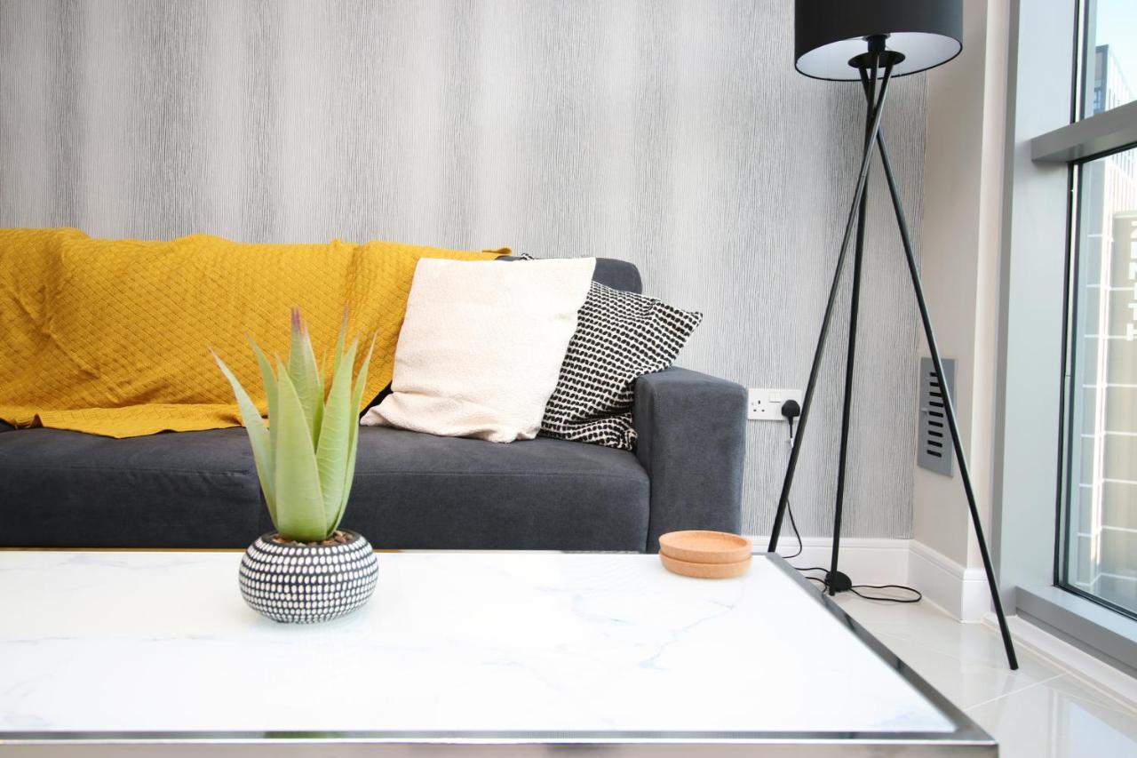 The Skyline - Luxury City Centre Flat With Designated Parking Κάρντιφ Εξωτερικό φωτογραφία