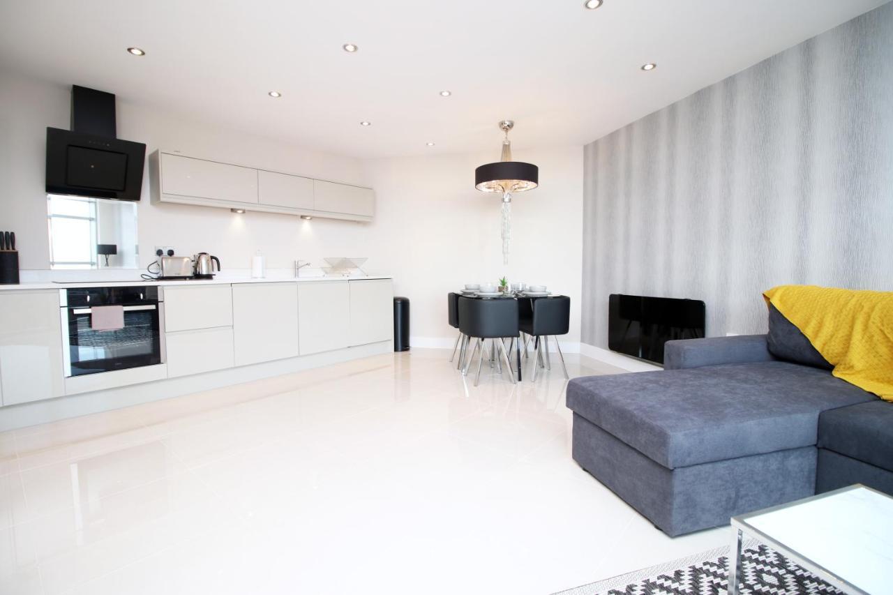 The Skyline - Luxury City Centre Flat With Designated Parking Κάρντιφ Εξωτερικό φωτογραφία