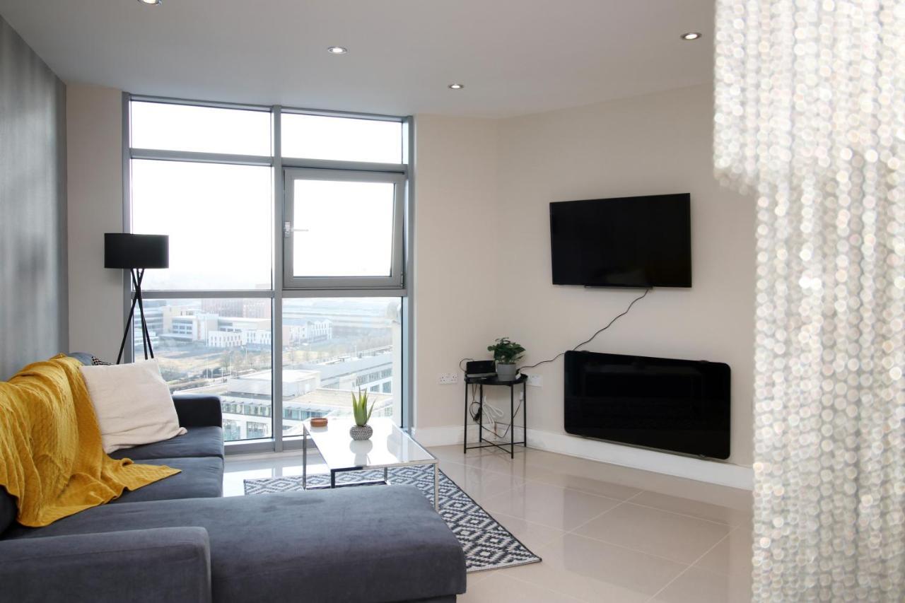 The Skyline - Luxury City Centre Flat With Designated Parking Κάρντιφ Εξωτερικό φωτογραφία