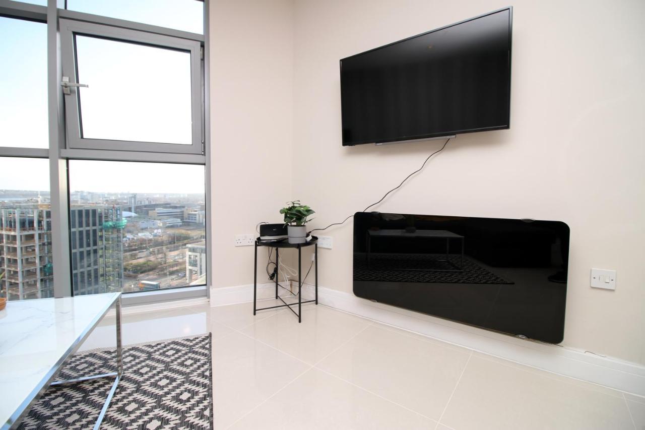 The Skyline - Luxury City Centre Flat With Designated Parking Κάρντιφ Εξωτερικό φωτογραφία