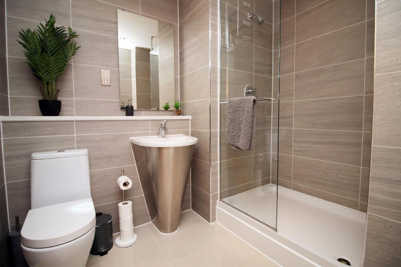 The Skyline - Luxury City Centre Flat With Designated Parking Κάρντιφ Εξωτερικό φωτογραφία
